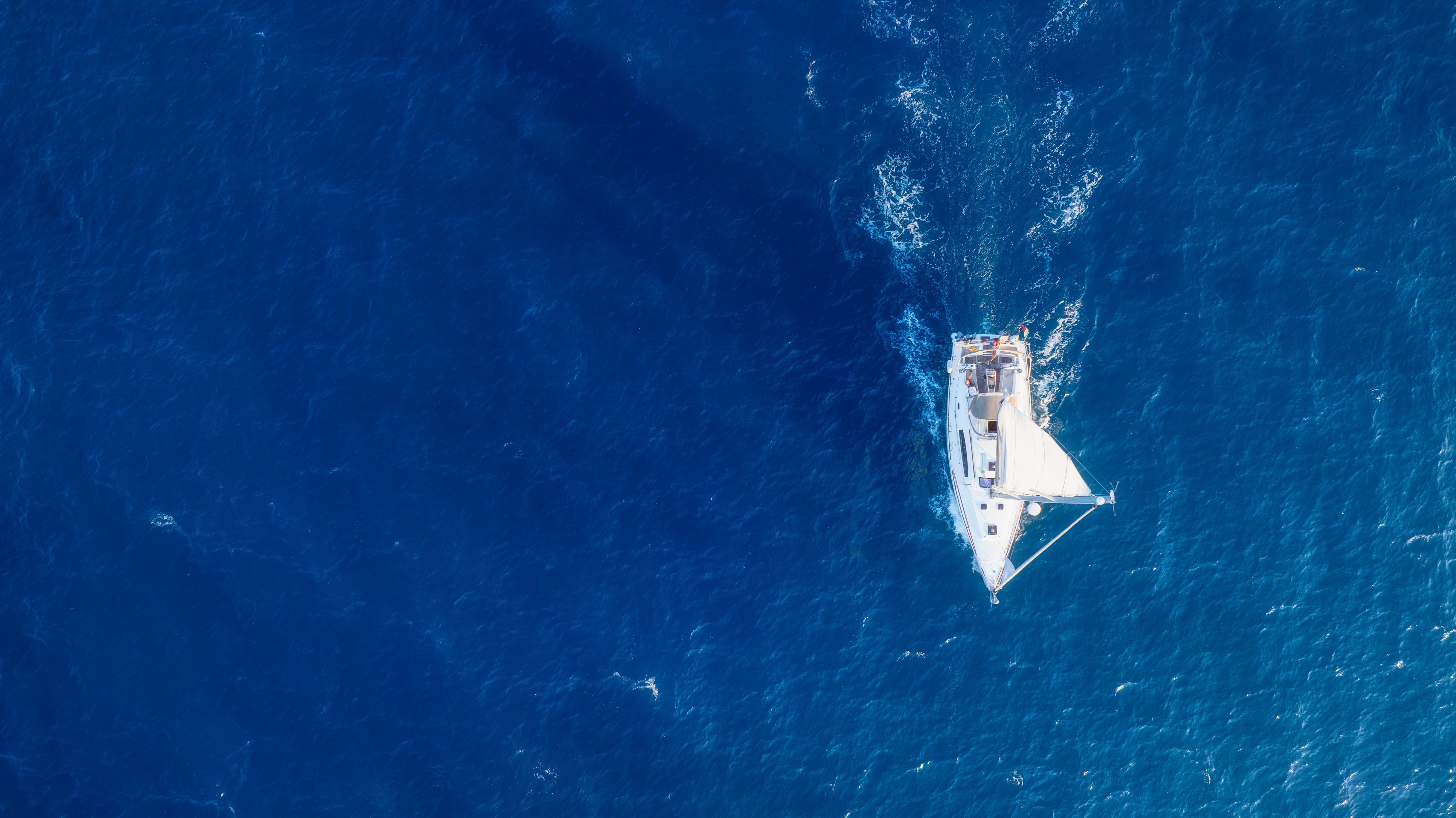Sailing Across the Ocean: The Complete Guide to Planning Your Epic Blue Water Adventure